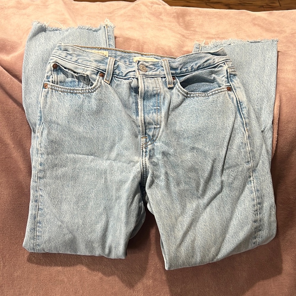 Levi Wedgie Straight 26 Waist 26 Length 28 Light washed.